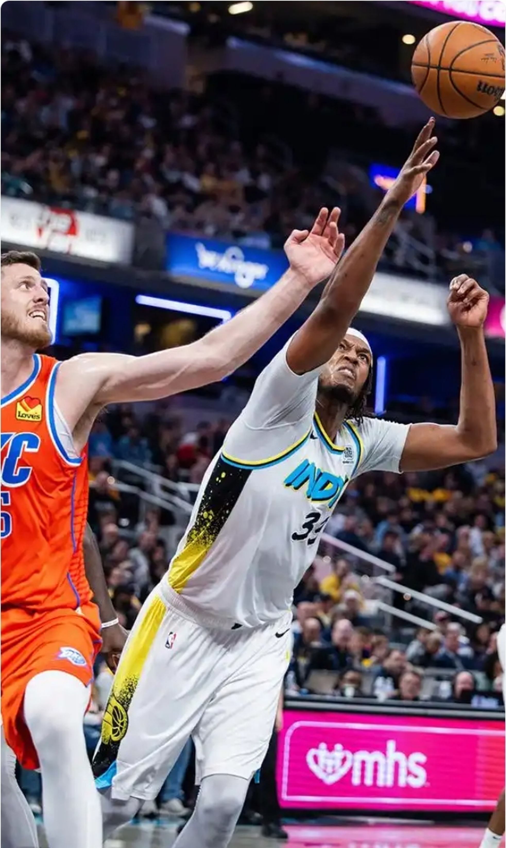 关于西亚卡姆赛事官方发布精彩发挥新规，篮网争议不断！的信息